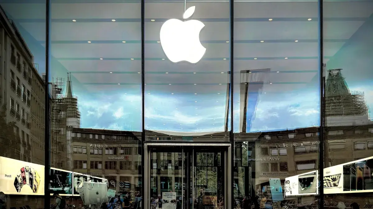 Apple Store exterior with glass facade and Apple logo